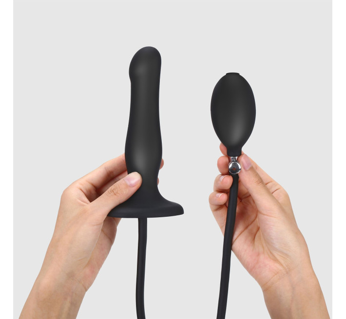 Надувний фалоімітатор Strap-On-Me INFLATABLE DILDO PLUG - NOIR, кулька всередині, діаметр до 6 см