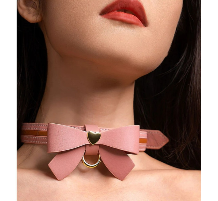 Ошейник с бантиком и поводком Lockink Sevanda, кожа и металл, розовый