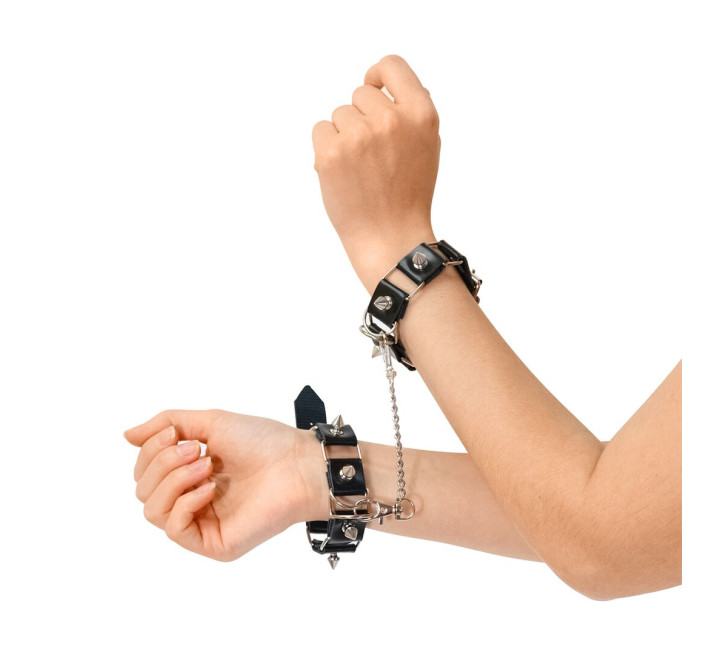 Бондажный набор: ошейник с поводком, наручники и поножи Art of Sex - Cassandra, цвет черный
