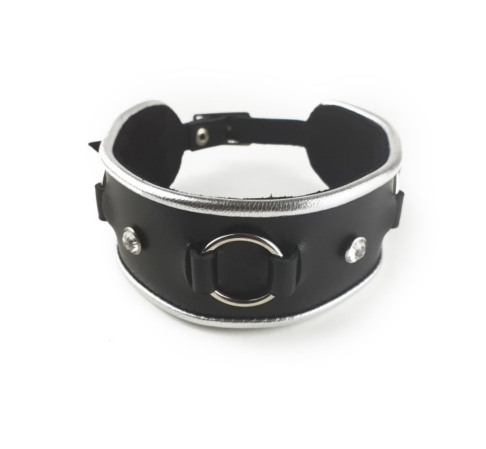 Ошейник из натуральной кожи со стразами и кольцом Art of Sex Collar Ring