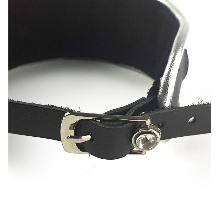 Ошейник из натуральной кожи со стразами и кольцом Art of Sex Collar Ring