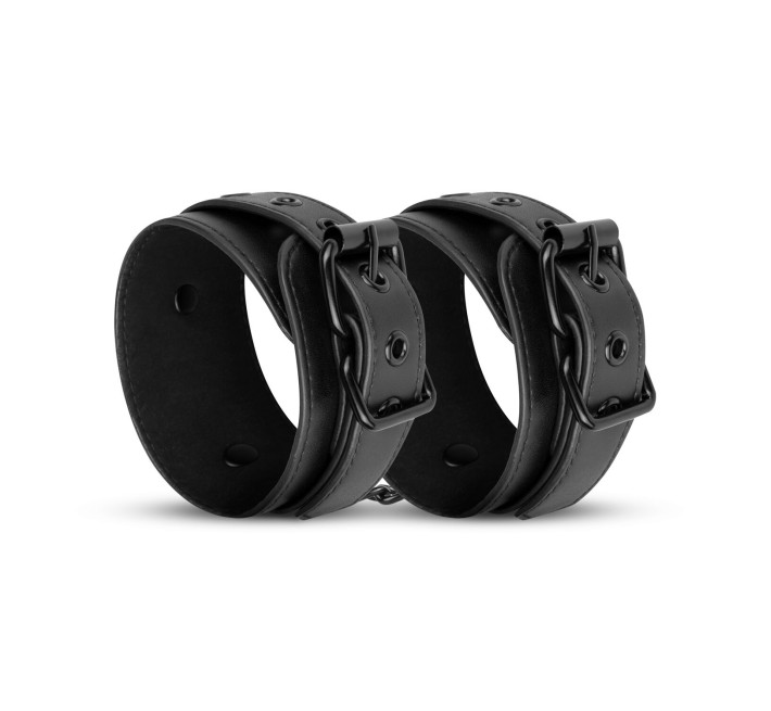 Наручники Bedroom Fantasies: Faux Leather Handcuffs One Size, черные