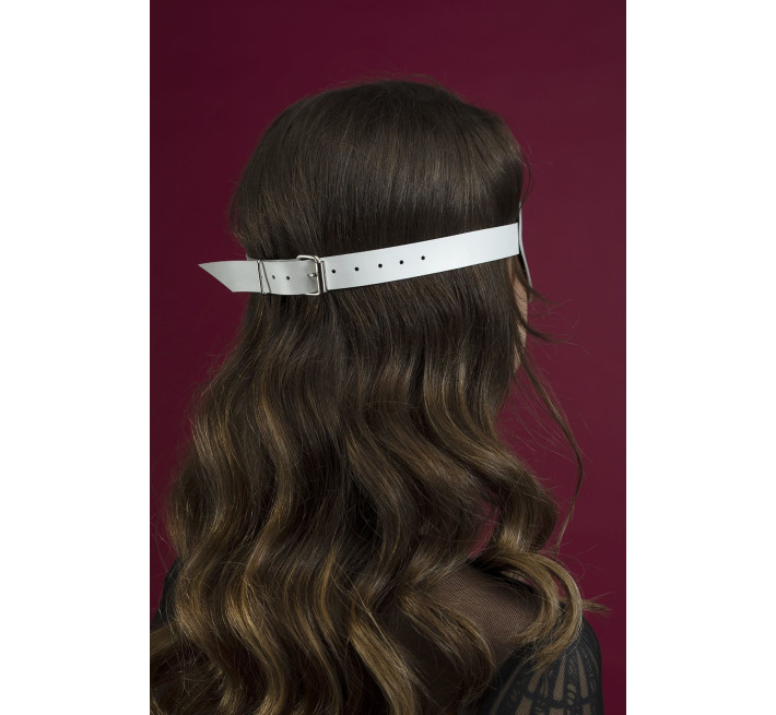 Маска кожаная закрытая Feral Feelings - Blindfold Mask Белая