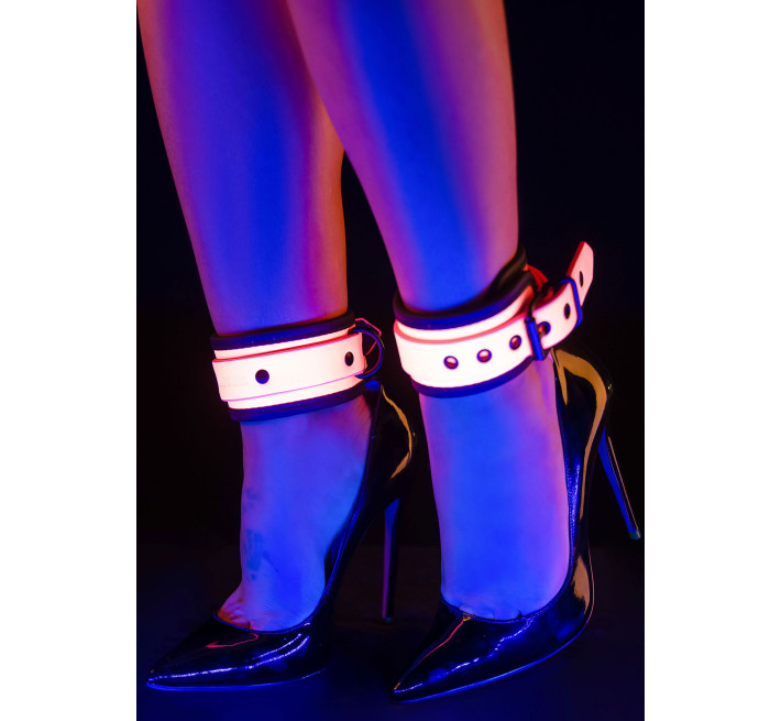 Светящиеся в темноте поножи Taboom Ankle Cuffs, розовые