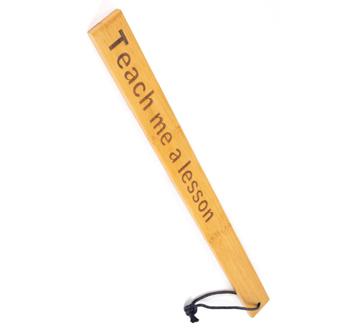 Падл Fetish Tentation — Paddle Teach me a lesson Bamboo, упакований у ПЕ пакет