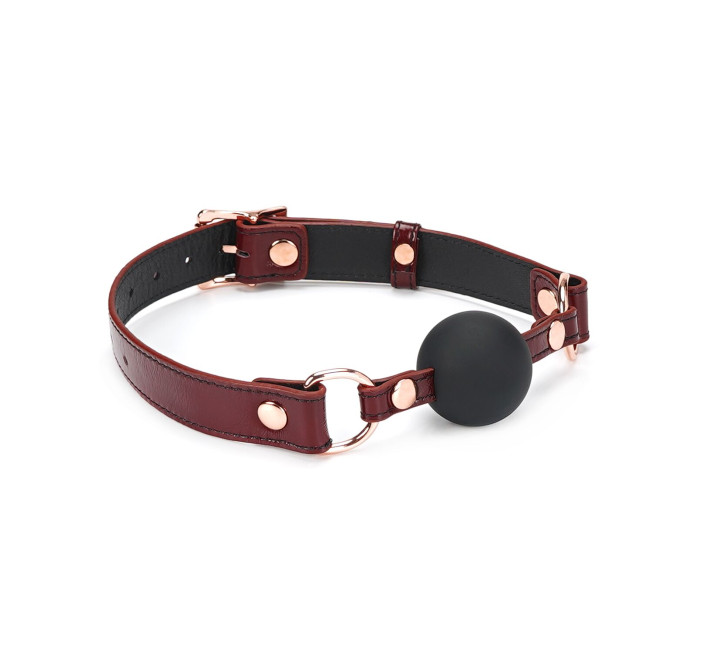 Силиконовый кляп Liebe Seele Wine Red Ball Gag, диаметр шарика 4,3 см, ремень из натуральной кожи