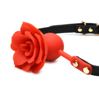Силіконовий кляп з трояндою Master Series: Blossom Silicone Rose Gag – Red Силіконовий кляп з трояндою Master Series: Blossom Silicone Rose Gag – Red