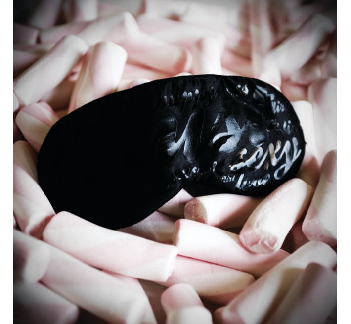 Маска ніжна на очі Bijoux Indiscrets Blind Passion Mask у подарунковій упаковці