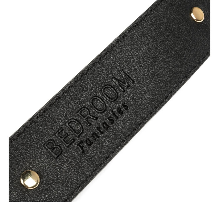 Набор для BDSM Bedroom Fantasies: Bondage Suitcase 13 Pcs - Cow Leather