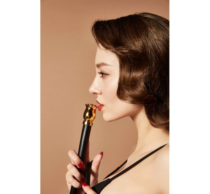 М'який шкіряний хлист з бутоном троянди на рукоятці UPKO Soft Whip