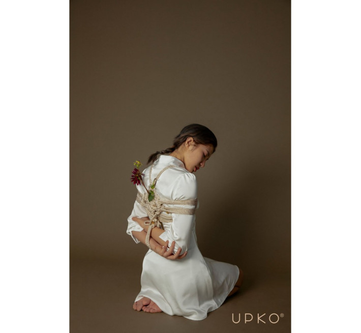 Мотузка для бондажу UPKO Restraint Bondage vope 10м Золота