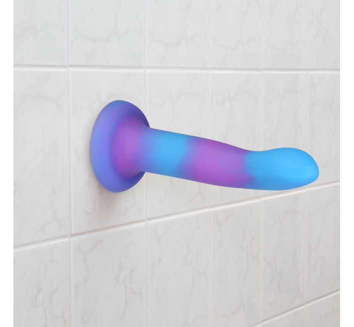 Фалоімітатор, що світиться в темряві, ADDICTION Rave 8 Glow in the Dark Dildo Blue Purple, 20,3 см