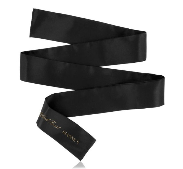 Подарунковий набір RIANNE S Ana's Trilogy Set I: помада-вібратор, пір'їнка, затискачі для сосків, пов'язка