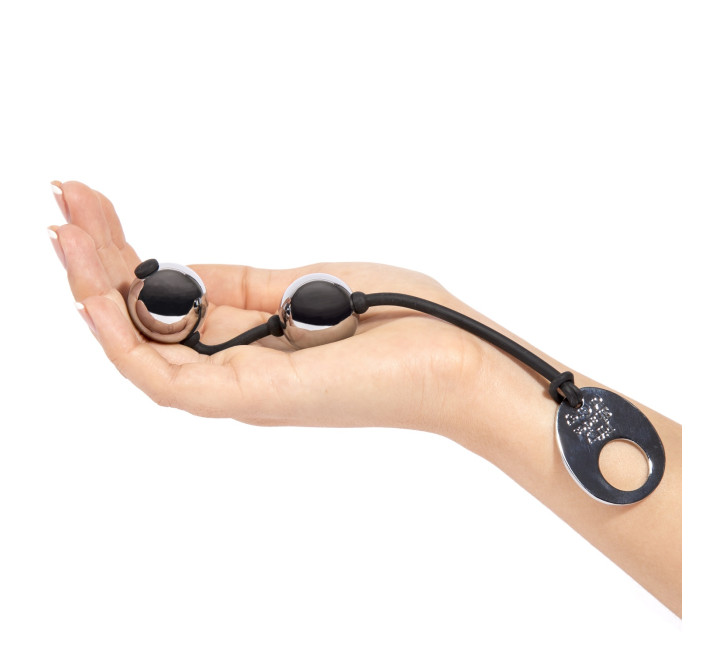 Сріблясті металеві вагінальні кульки Fifty Shades of Grey Внутрішня Богиня