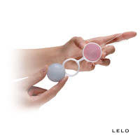 Набор вагинальных шариков LELO Beads Mini, диаметр 2,9 см, сменная нагрузка, 2х28 и 2х37 г Набор вагинальных шариков LELO Beads Mini, диаметр 2,9 см, сменная нагрузка, 2х28 и 2х37 г