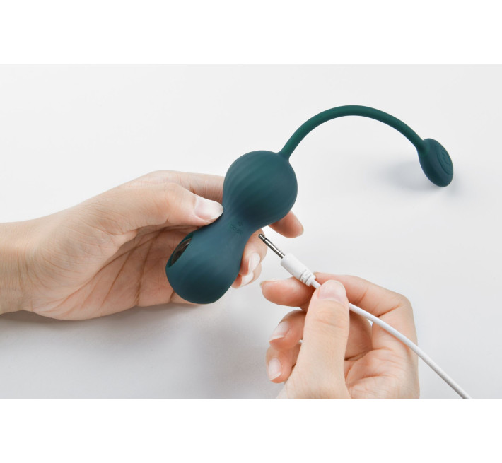 Вагинальные смарт-шарики с вибрацией Magic Motion Fun Town Crystal