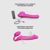 Безремінний страпон з вібрацією Strap-On-Me Vibrating Fuchsia M, діаметр 3,8 см, пульт ДК, регульований