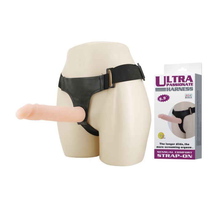 Женский страпон LyBaile Ultra Passionate Harness Телесный