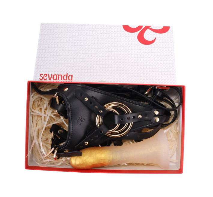 Страпон LOCKINK SEVANDA Queen Sheba Strapon Golden Dildo, регулируемые крепления, силиконовый дилдо