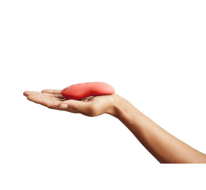 Потужний мінівібромасажер Touch X Crave Coral by We-Vibe, зручно поєднувати з проникним сексом