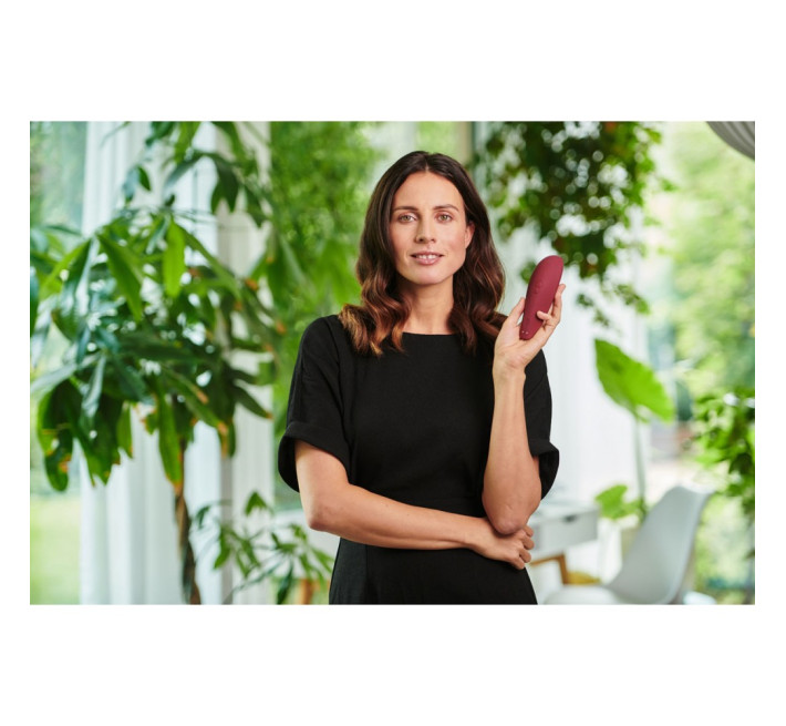 Вакуумный стимулятор клитора Womanizer Classic 2 Bordeaux