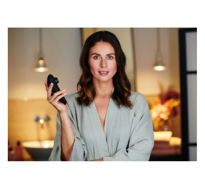 Вакуумный стимулятор клитора Womanizer Classic 2 Black