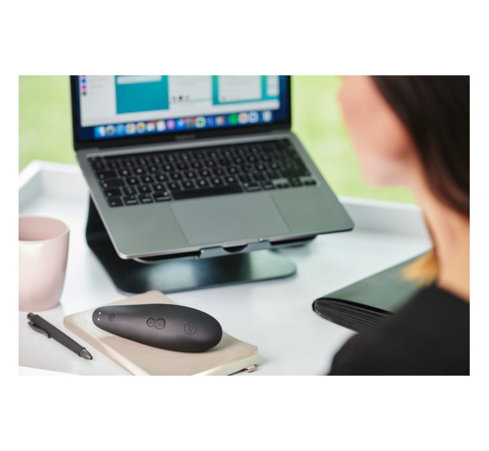 Вакуумный стимулятор клитора Womanizer Classic 2 Black