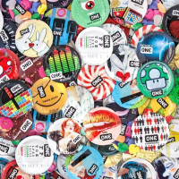 ONE Super Sensitive, 100 шт, гладенькі, з додатковою змазкою, паковання-тубус ONE Super Sensitive, 100 шт, гладенькі, з додатковою змазкою, паковання-тубус