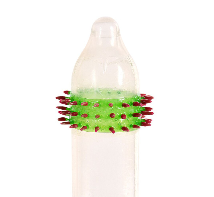 Recare Red Monster Spike Condom (з рядами шипів)