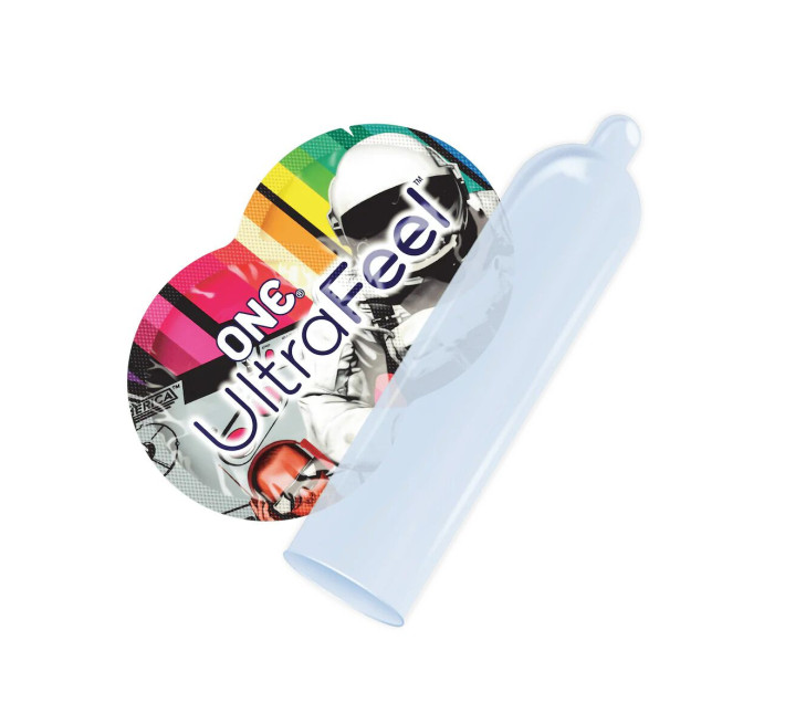 ONE Ultra Feel 10 шт, подарункова упаковка тюб