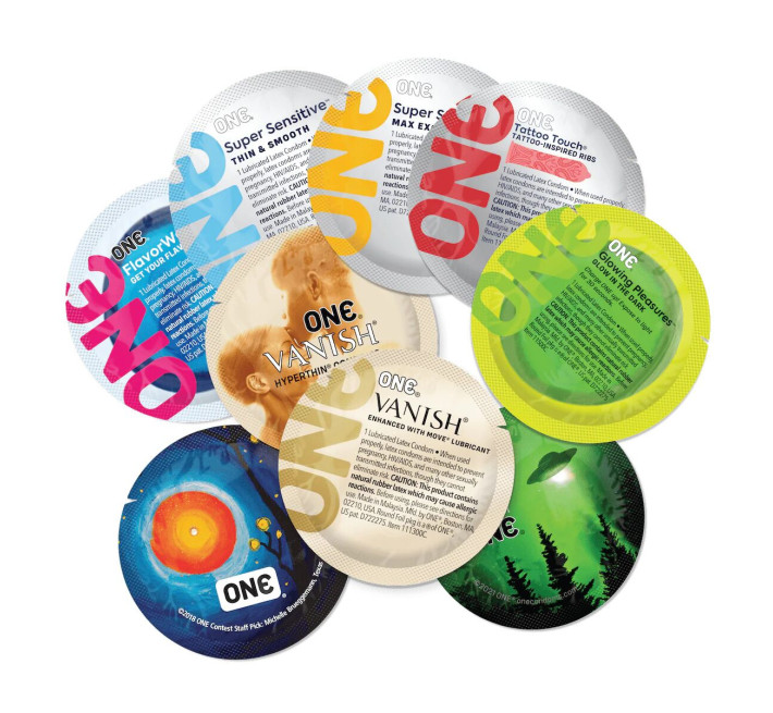 ONE Mixed Pleasures, 24 шт, 8 видів, лубрикант у комплекті, подарункове паковання-тубус