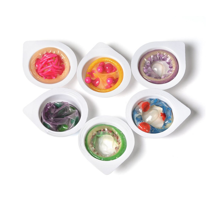 Recare Blue Monster Spike Condom (з вусиками та спіраллю шипів)